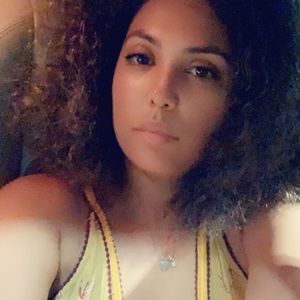 Meet your Posher, Monet